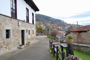Отель La Casona de Tresgrandas  Тресграндас